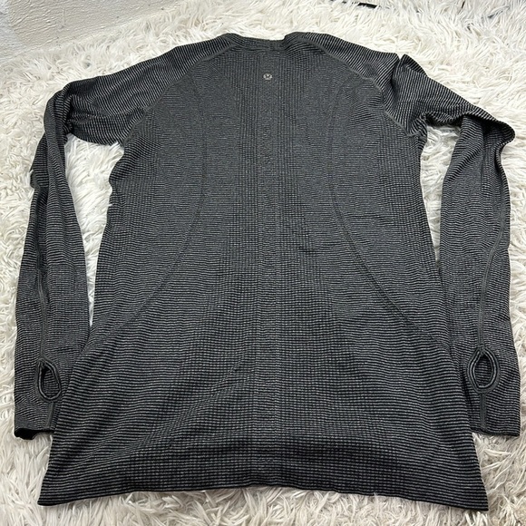 Lululemon Swiftly Tech Tank Striped Heathered Grey - Picture 5 of 5